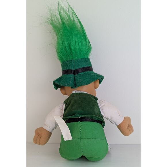 Vintage Russ Leprechaun Troll Doll w/Tag 8" Green Hair Clothes St Patrick's Day - Picture 3 of 7